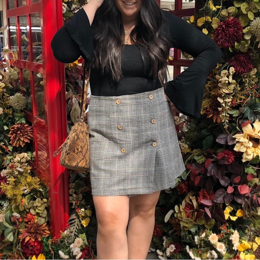 Houndstooth skirt